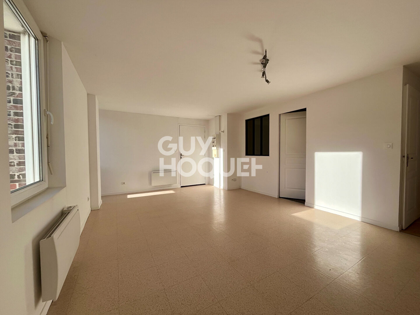 APPARTEMENT F2 - TILLIERES SUR AVRE