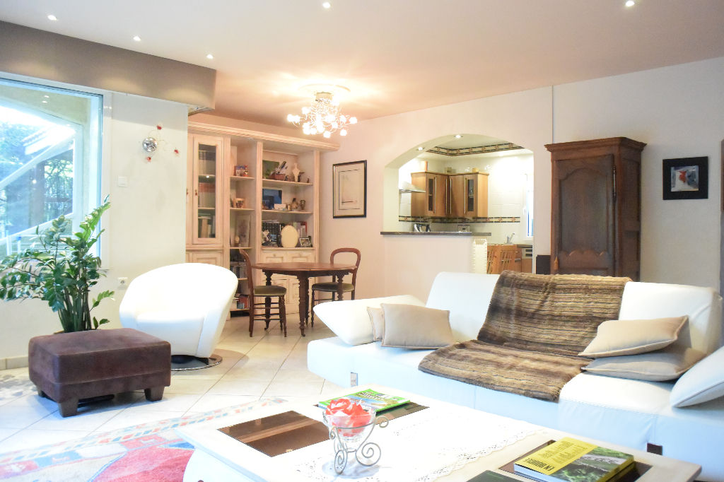 Etat impeccable, au calme et sans vis à vis!