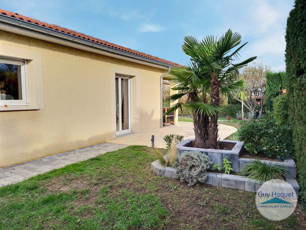 Vente d'une maison de plain pied à GREZIEU LA VARENNE