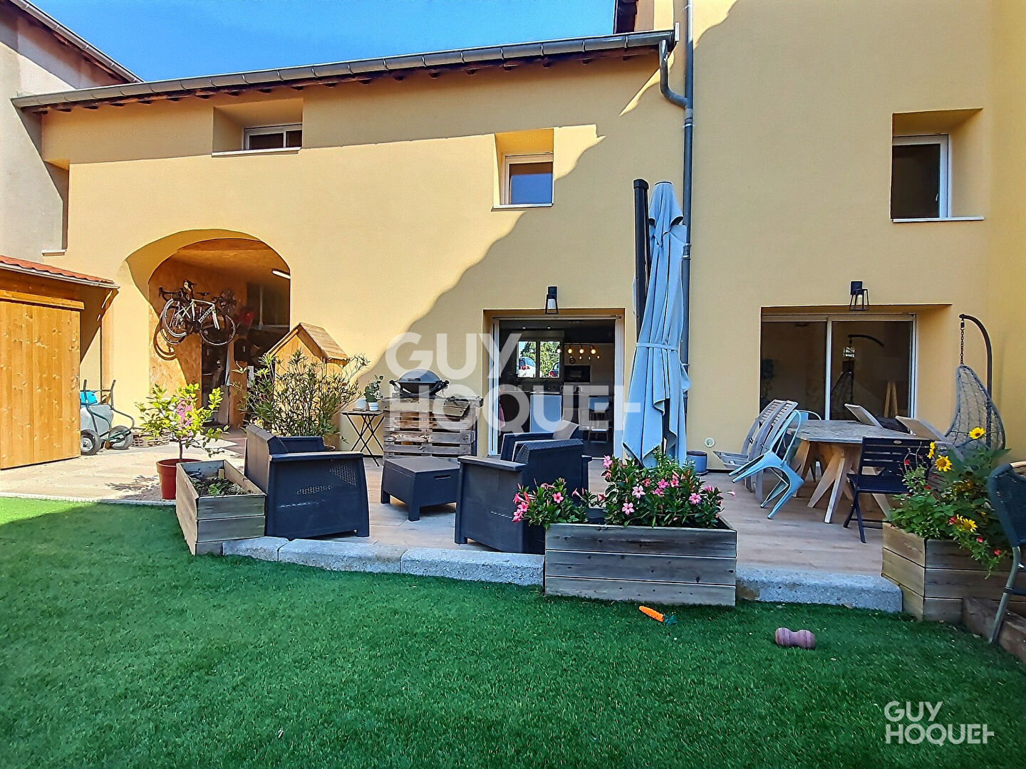 Vente d'une maison T5 (132 m²) à BRINDAS