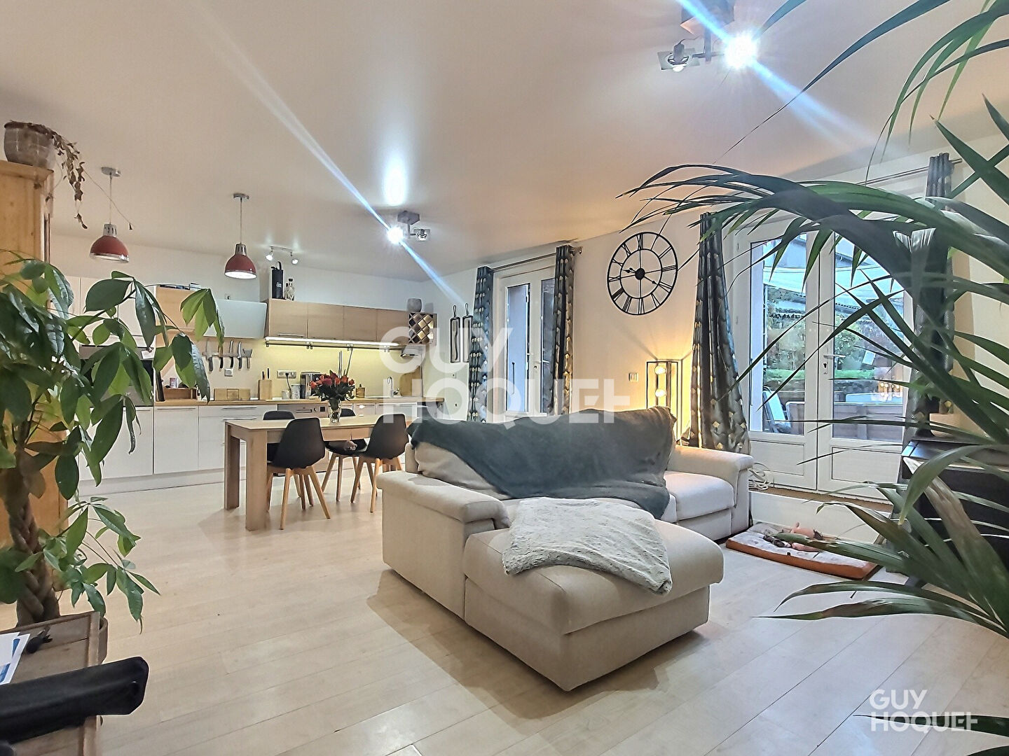 Appartement Messimy 3 pièce(s) 61.72 m2 avec terrasse et jardin