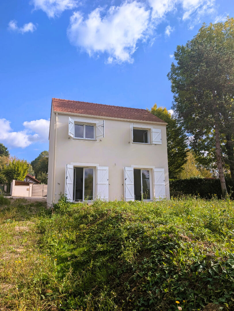 Maison  4 pièce(s) 76 m2 à Varenne Jarcy