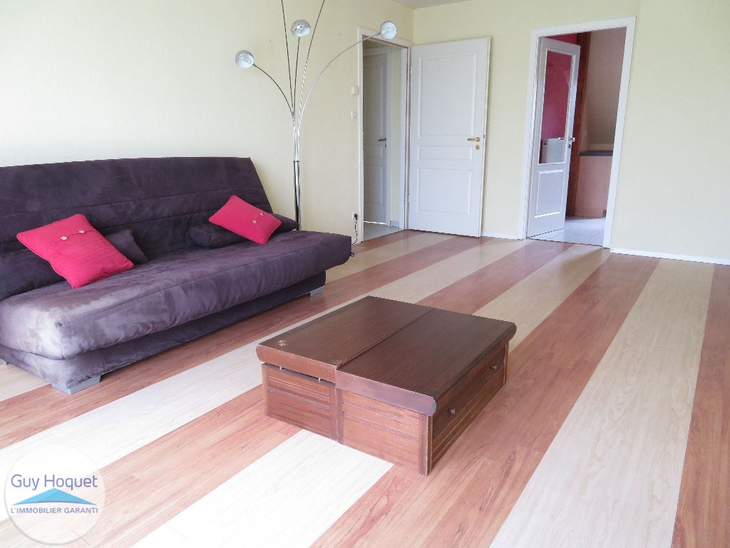 À vendre à RIXHEIM (68170), appartement 2 pièces d'une surface habitable de 55 m².