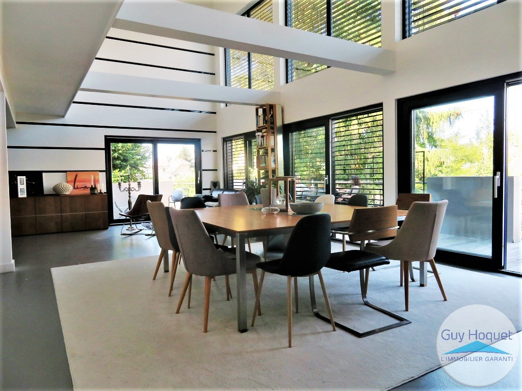 Maison de 170 m² à BRUNSTATT (68350).