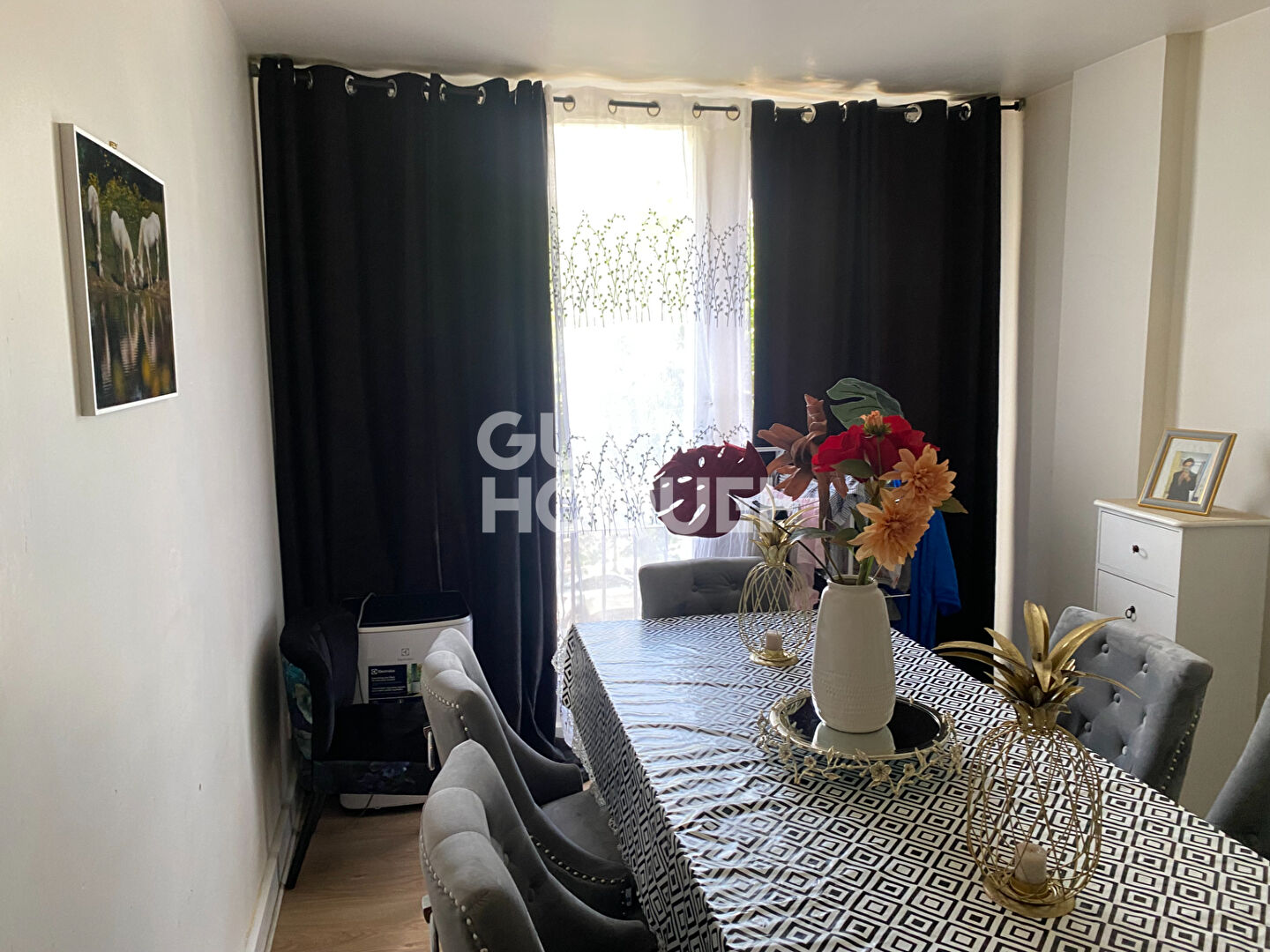 APT F4 RUE DU POINT DU JOUR