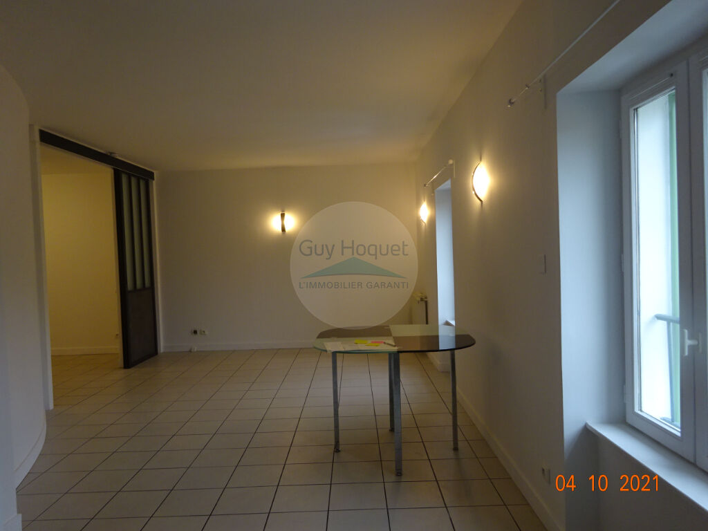 A louer  Montélimar appartement 82 m²  refait à neuf, calme vue sur roubion
