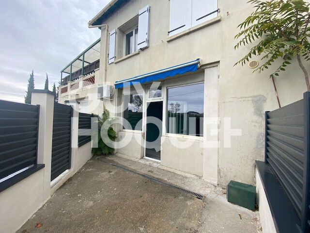 Quartier Saint James, Appartement en rez de chaussée avec terrasse