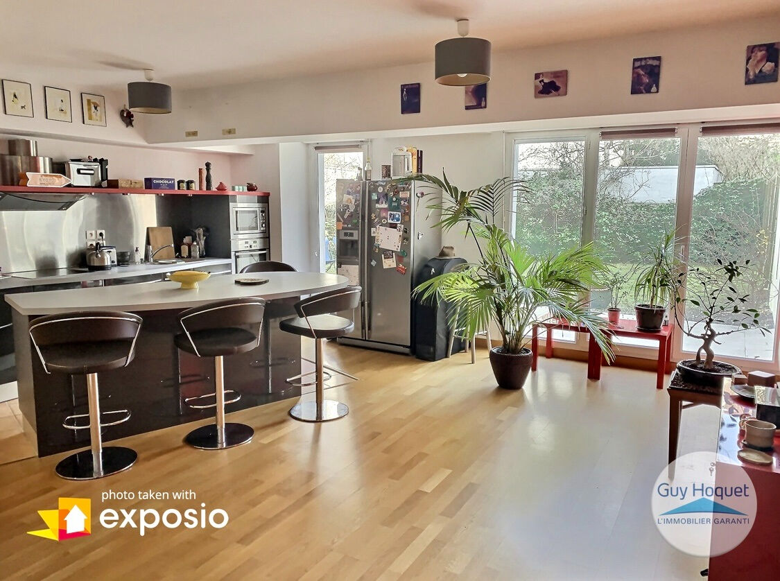 4 PIECES AVEC TERRASSE 33m² + JARDIN 100m² + PARKING