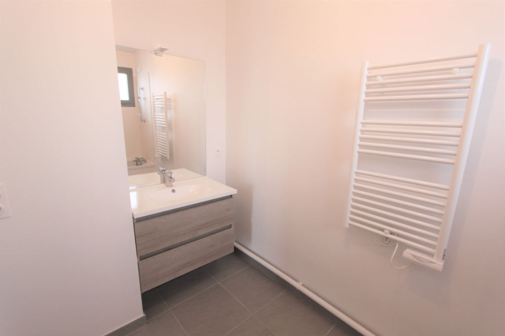 3 pièces avec terrasse centre ville