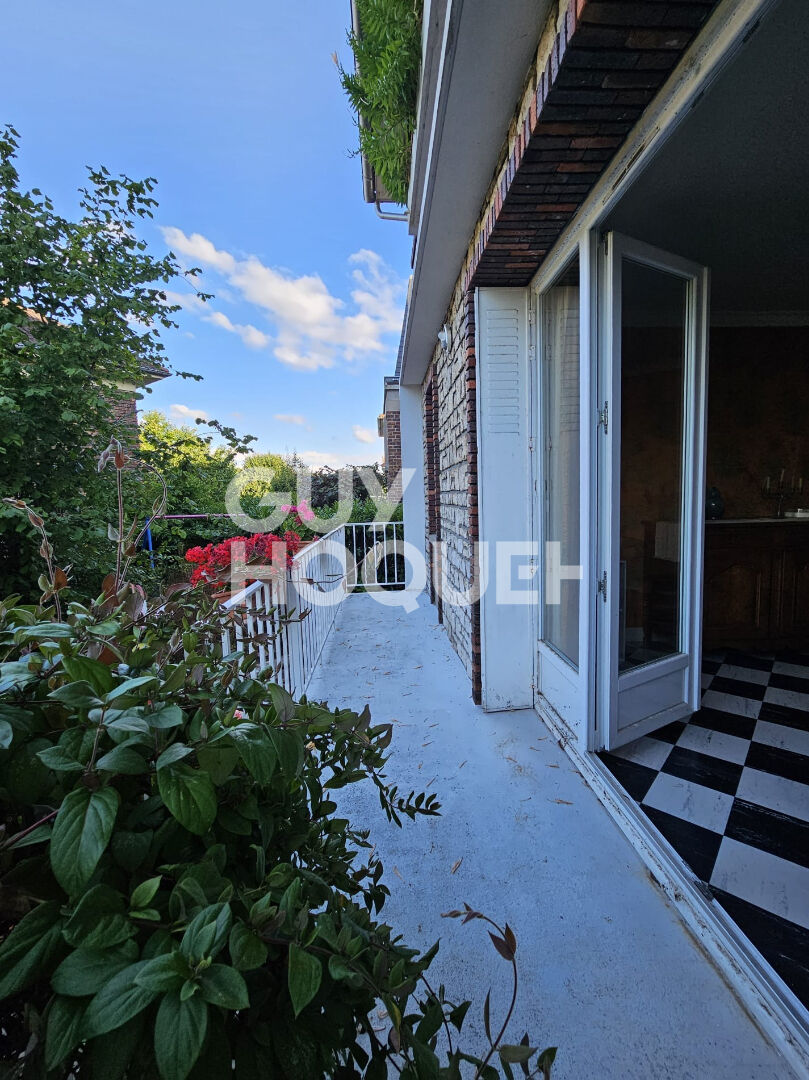 APPARTEMENT - QUARTIER ST JEAN!