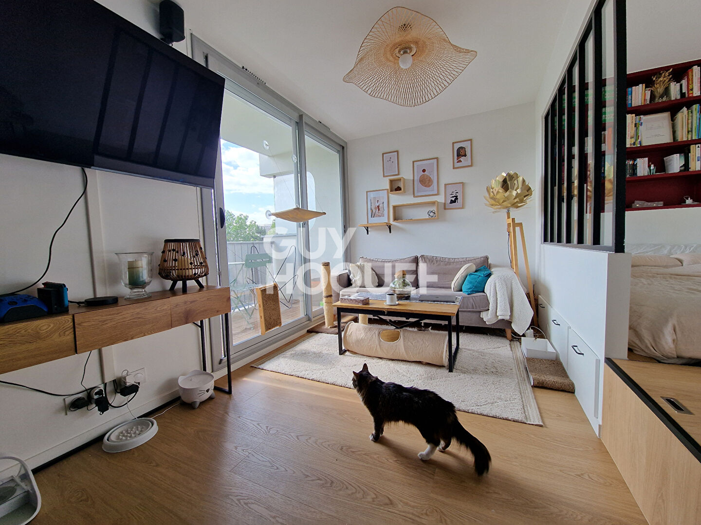 STUDIO COUP D'COEUR - VUE DÉGAGÉE