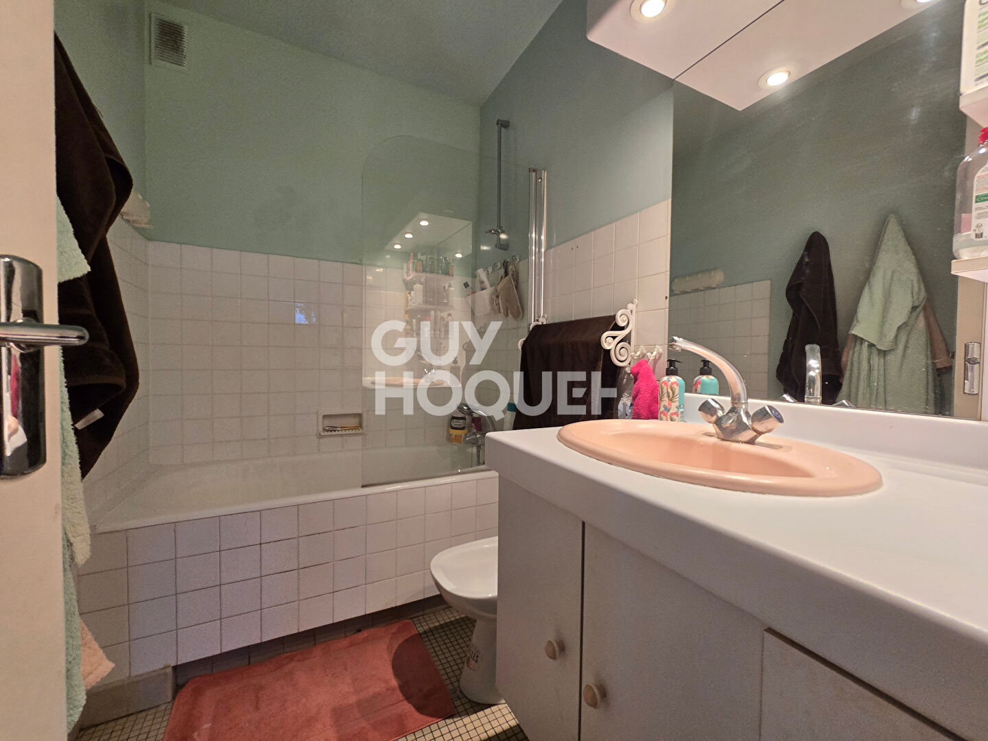 5 PIÈCES - PARKING - CELLIER