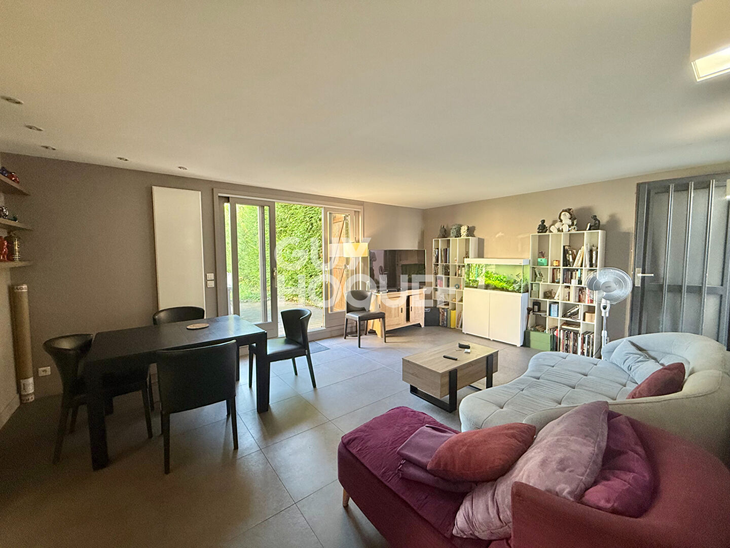 Maison L Hay Les Roses