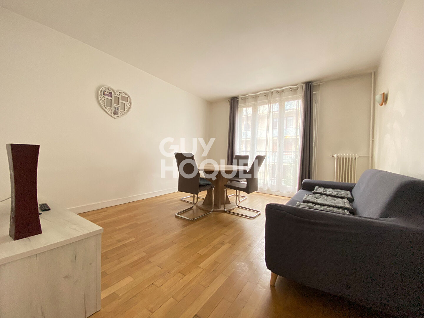 2 pièces vendu loué proche RER - 43.21 m2