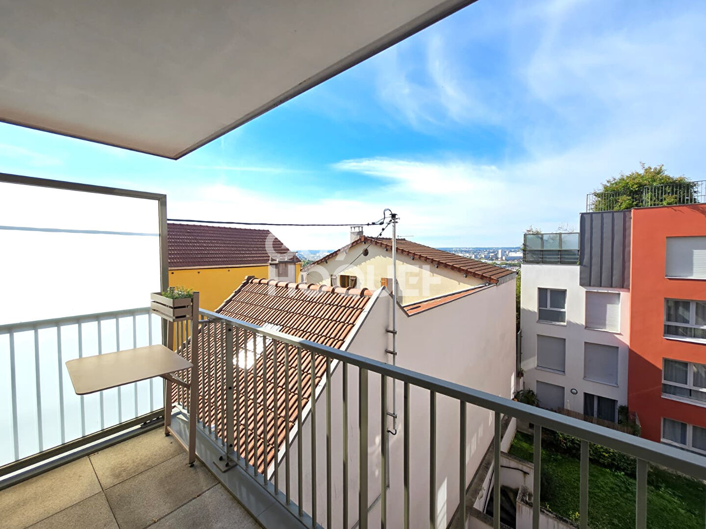 3P TRAVERSANT DANS IMMEUBLE 2017 PROCHE METRO 14