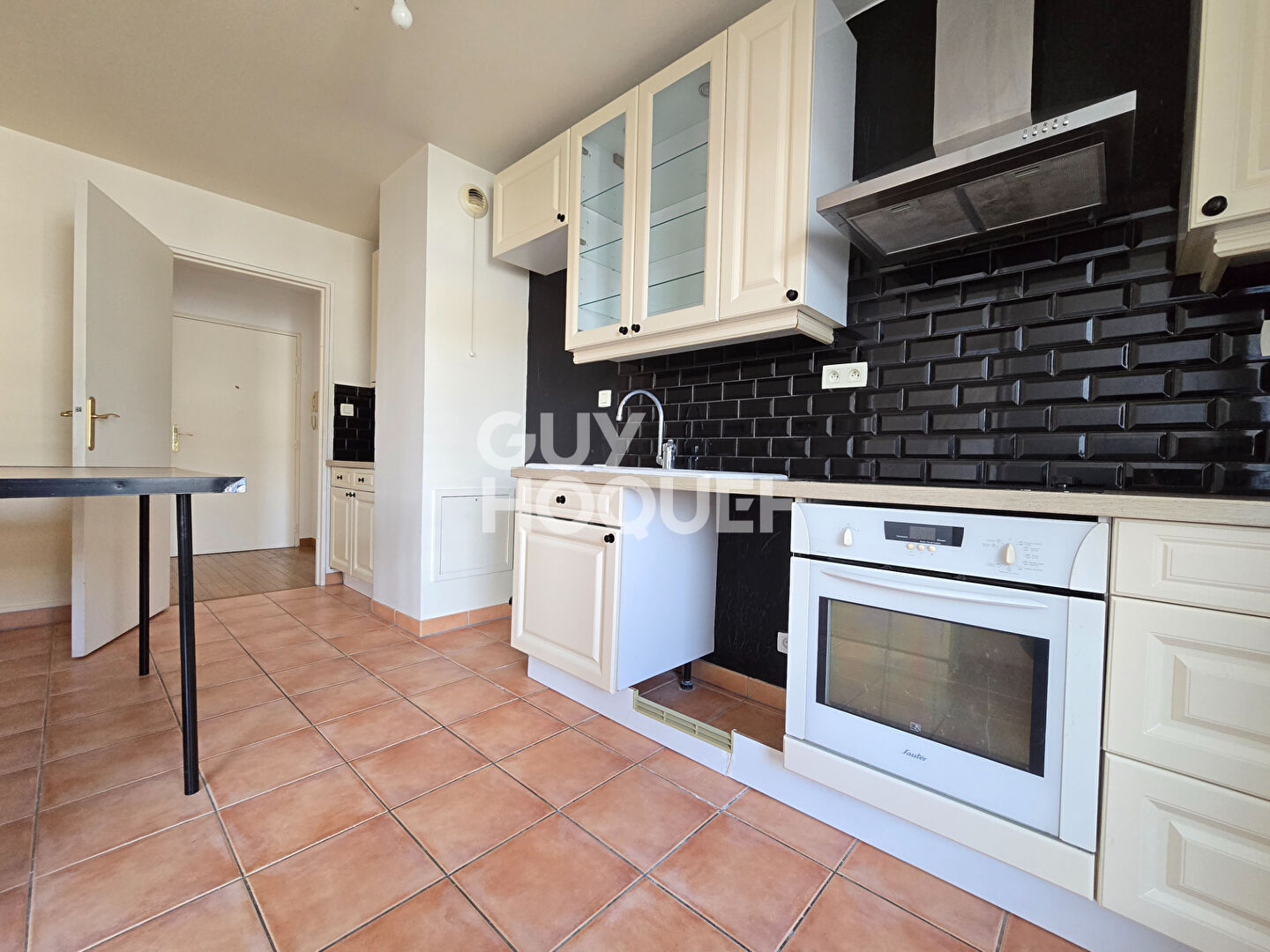 Grand 3 pièces, Centre ville, immeuble 2004