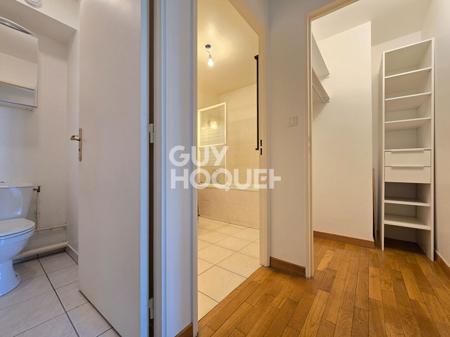 Grand 3 pièces, Centre ville, immeuble 2004