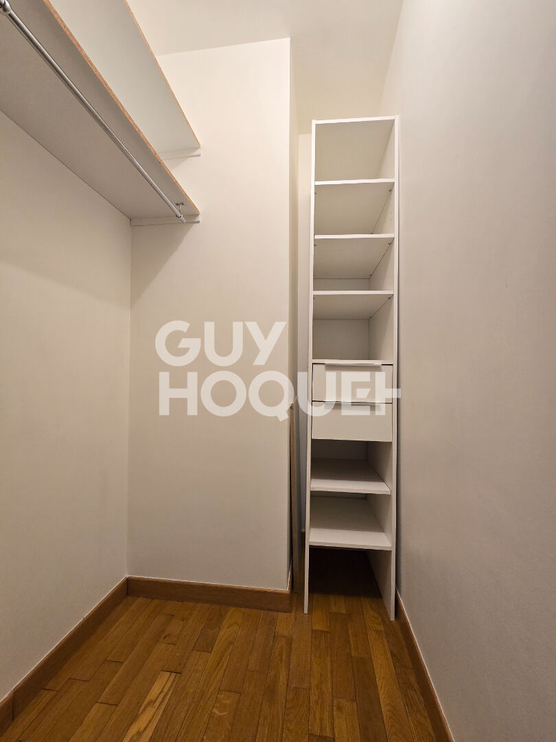 Grand 3 pièces, Centre ville, immeuble 2004