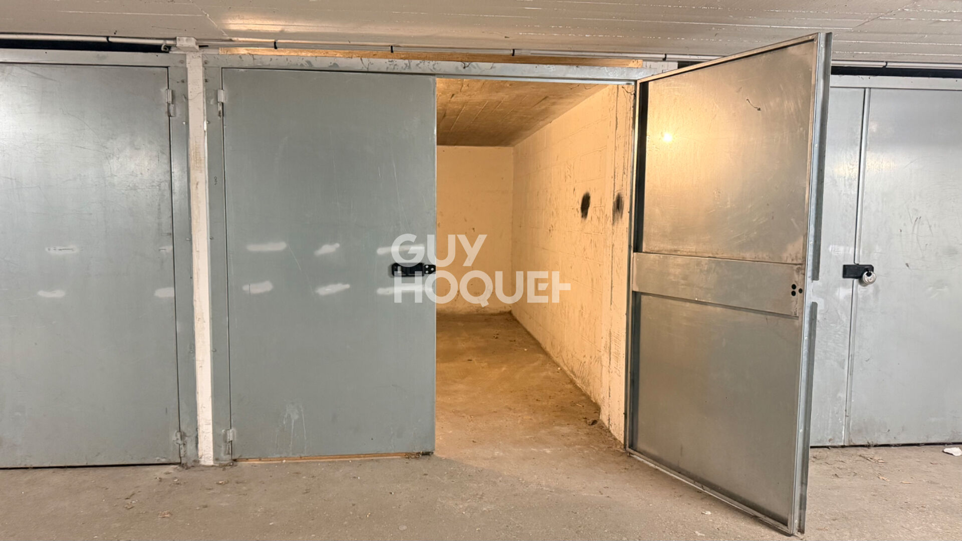 Box automobile Gentilly 