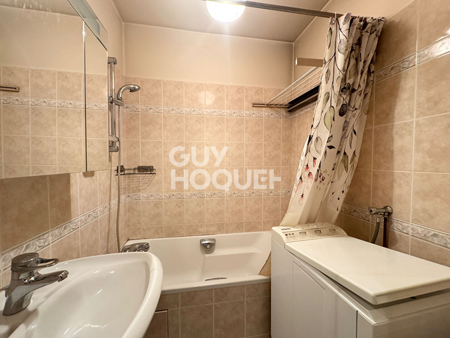 2 pièces - Mairie de Montrouge.