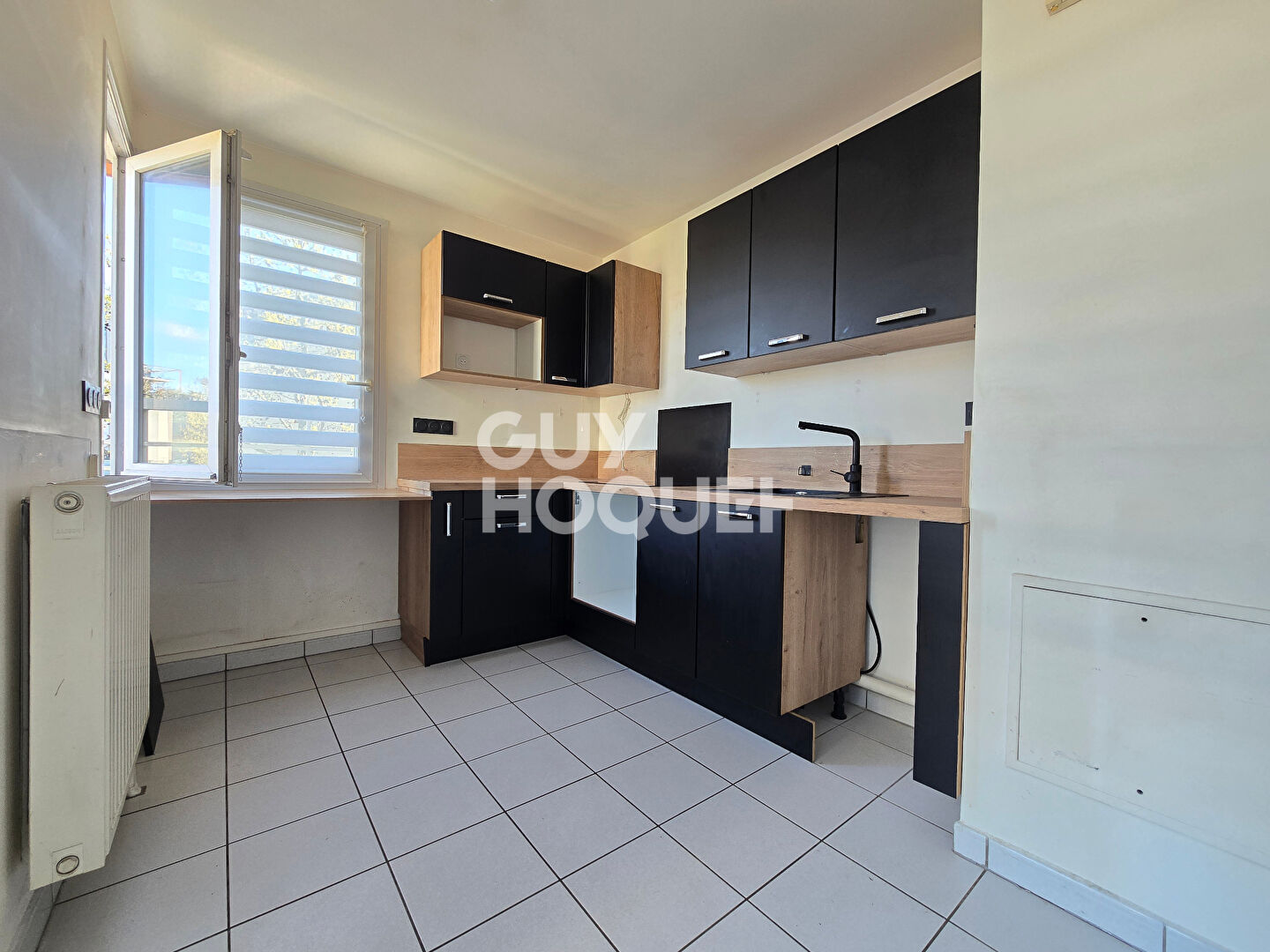 DUPLEX - 2 CHAMBRES + BUREAU - BOX et PARKING