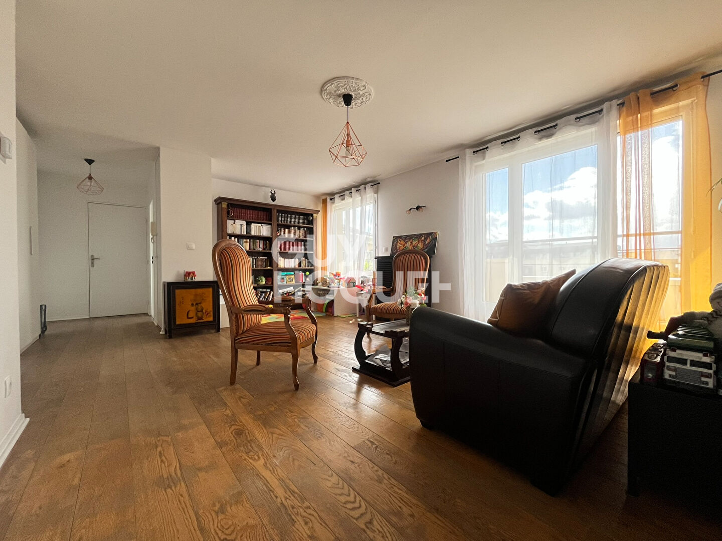 5 PIÈCES - 4 CHAMBRES - DERNIER ÉTAGE