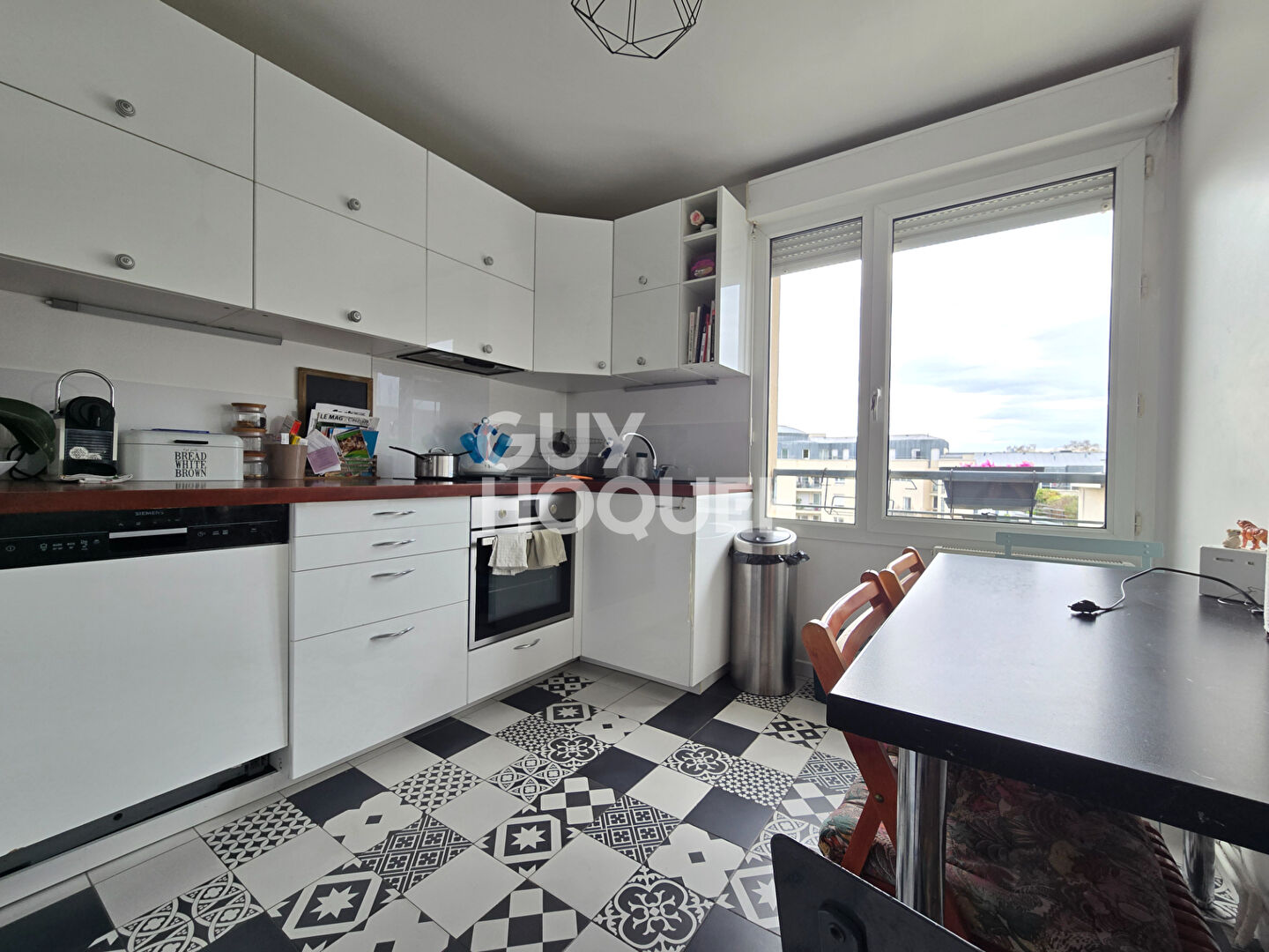 5 PIÈCES - 4 CHAMBRES - DERNIER ÉTAGE