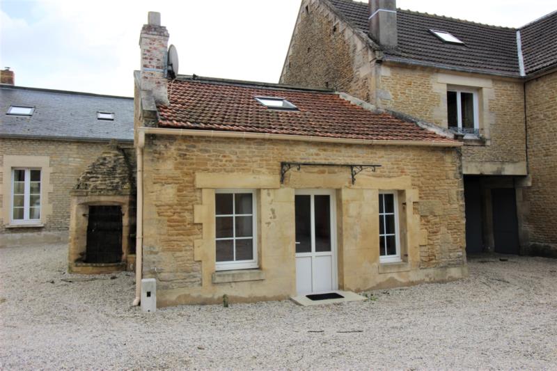 Maison en pierre de 25m²