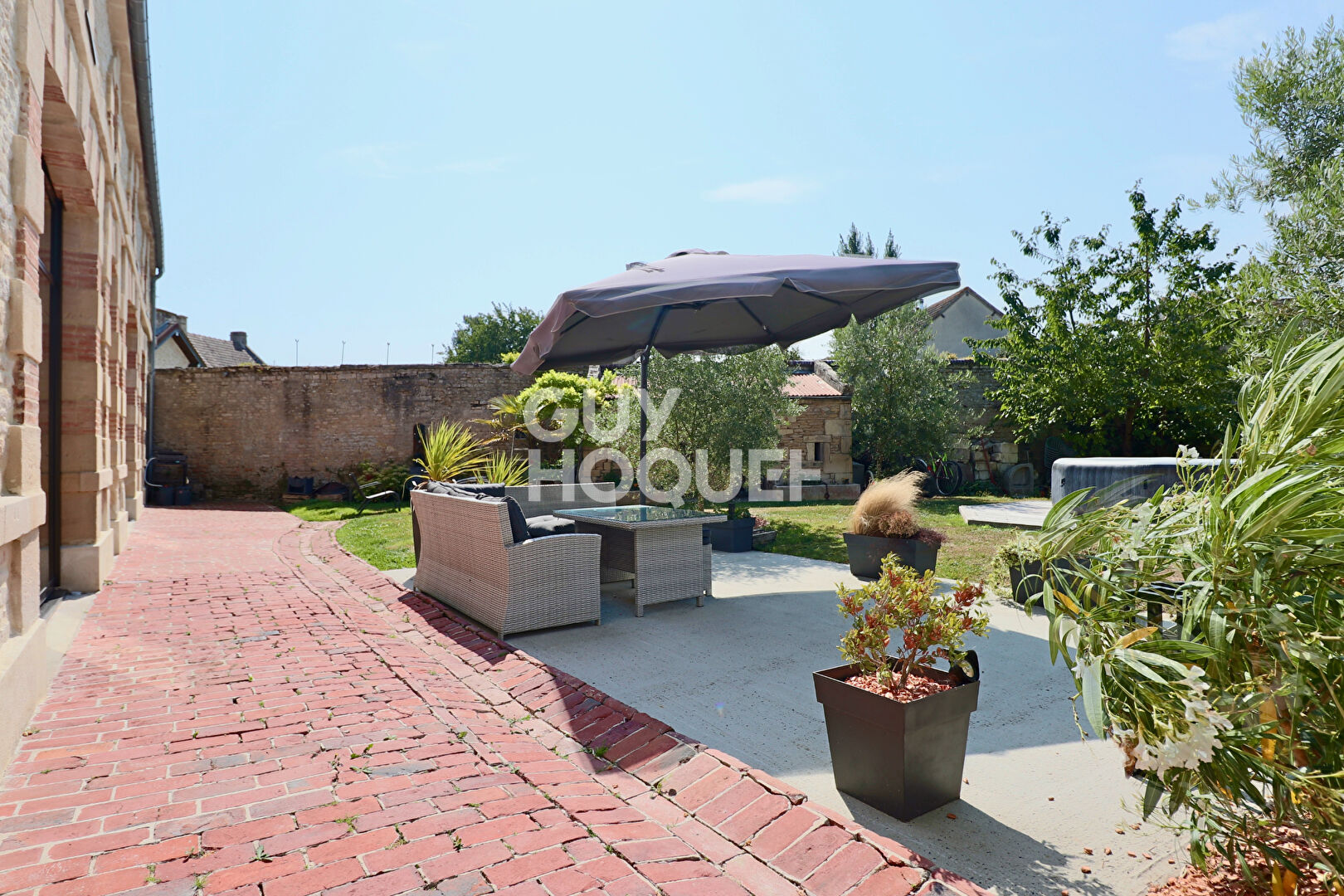 Maison en pierres hors lotissement - MATHIEU