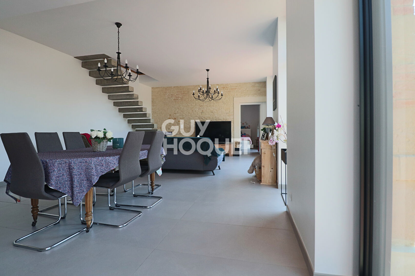 Maison en pierres hors lotissement - MATHIEU