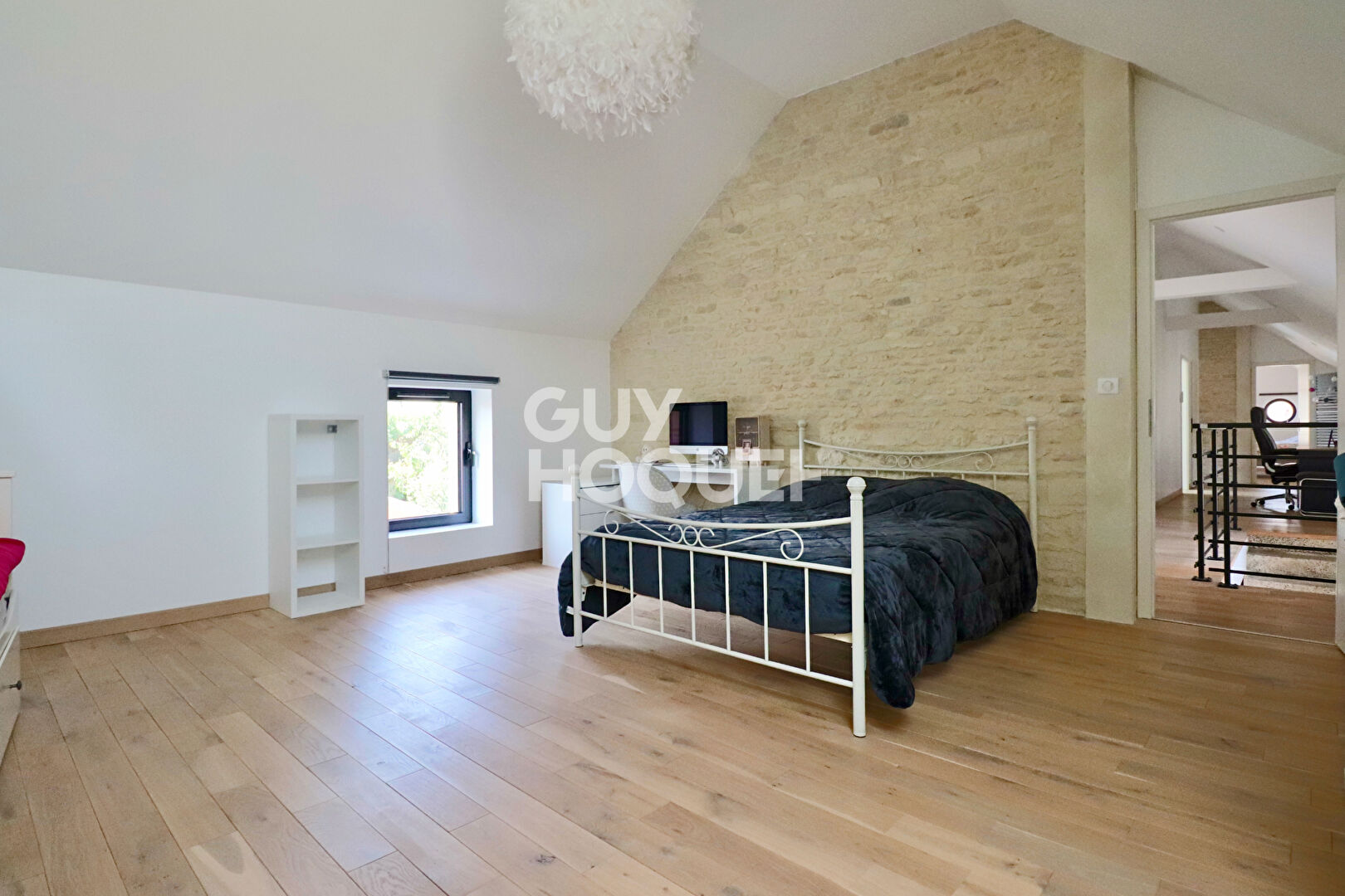 Maison en pierres hors lotissement - MATHIEU