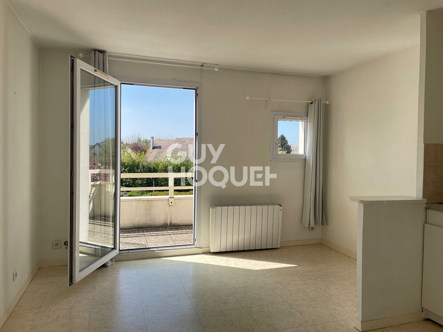 Appartement F1 avec terrasse et parking