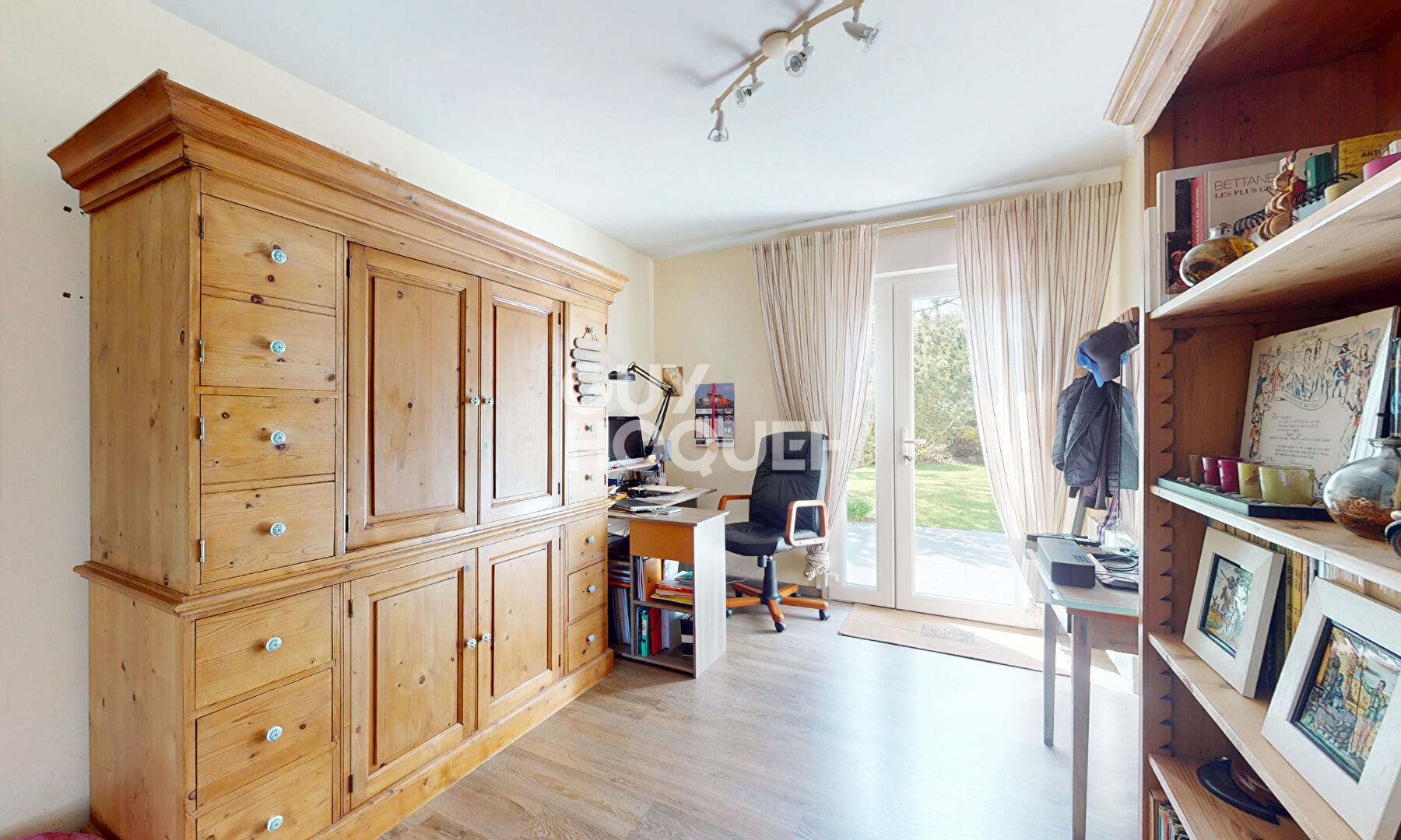 Maison Douvres La Delivrande 7 pièce(s) 154 m2