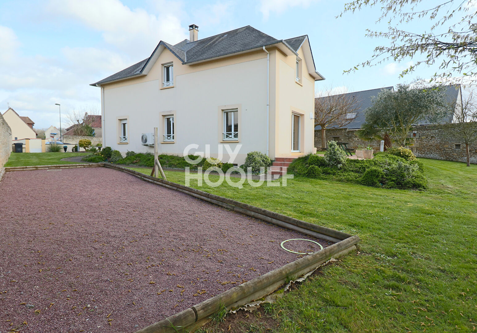 Maison Escoville 5 pièce(s) 192 m2