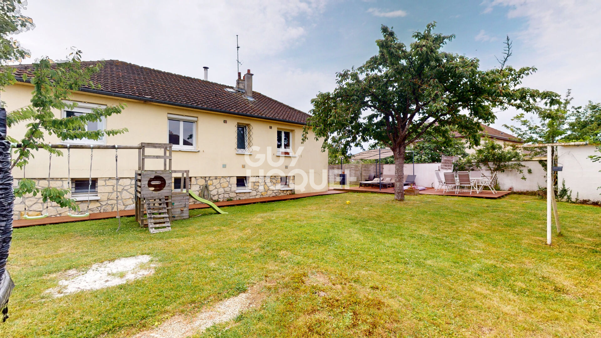 Maison Frenouville 5 pièce(s) 105 m2