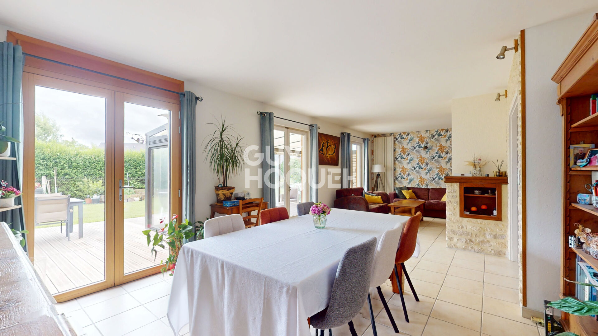 Maison Cresserons 6 pièce(s) 163 m2