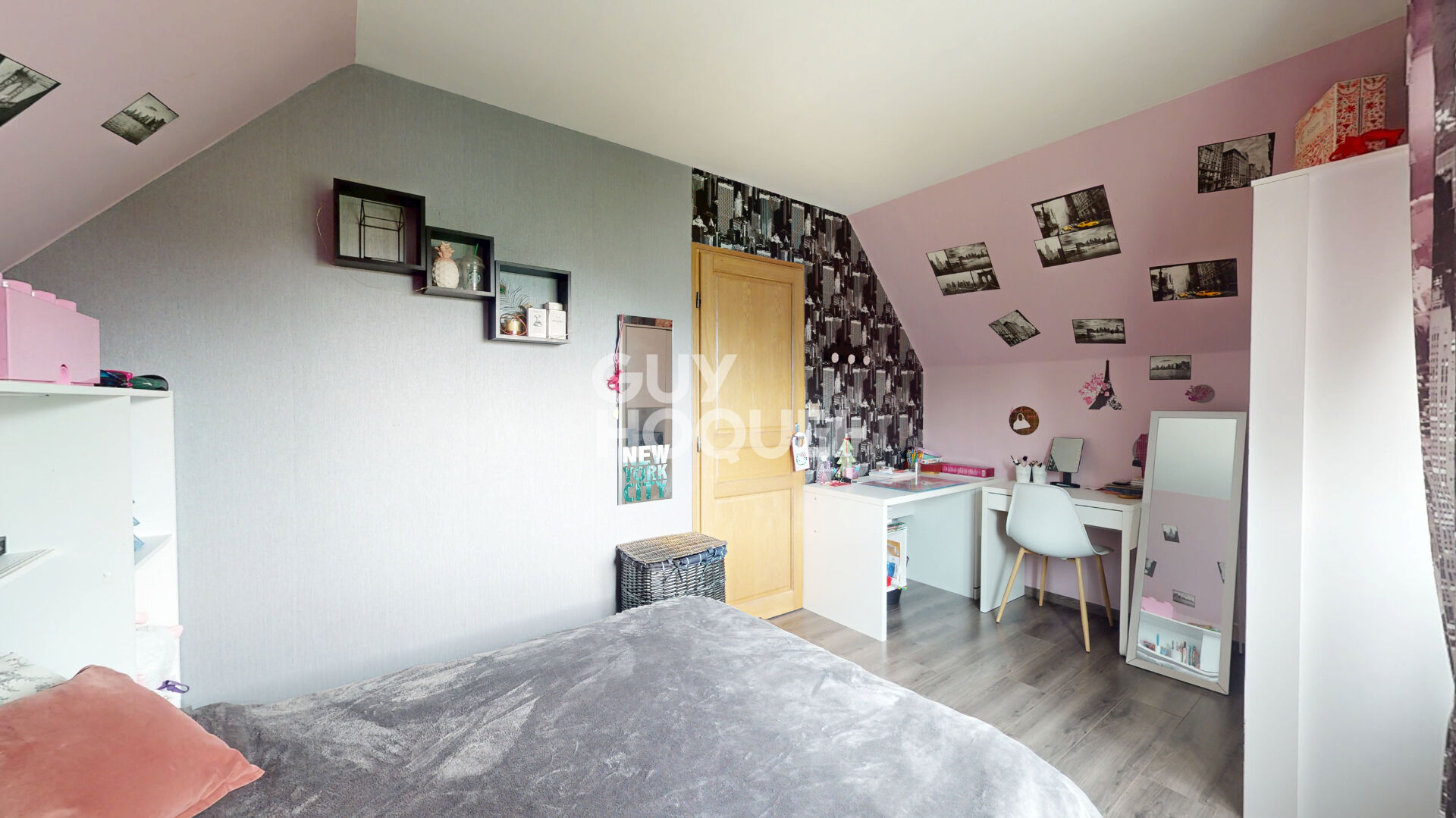 Maison Cresserons 6 pièce(s) 163 m2