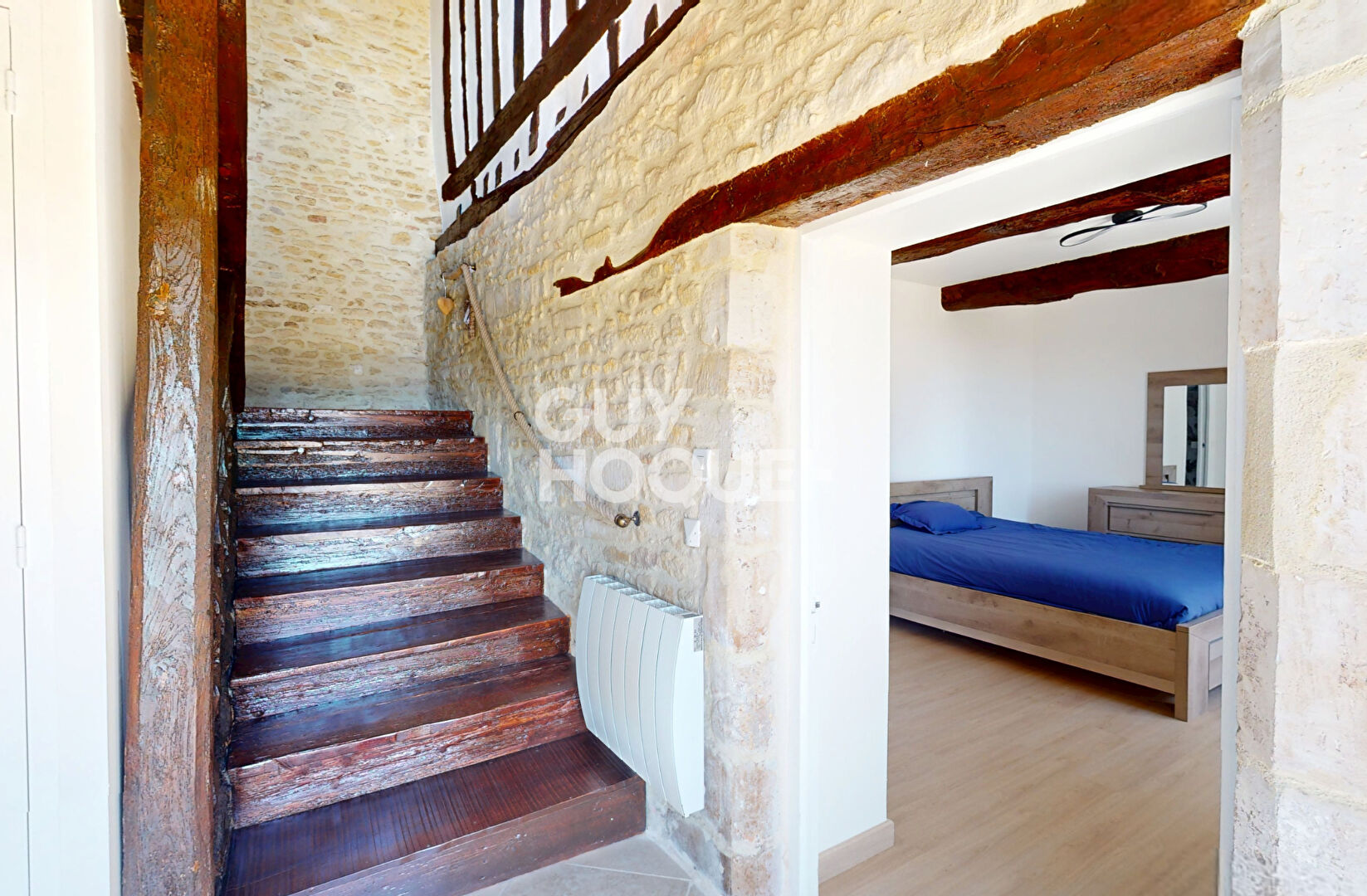 PROPRIETE EN PIERRES