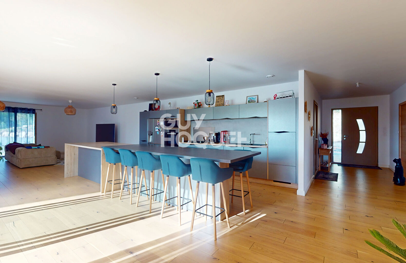 PLAIN PIED 210 m2