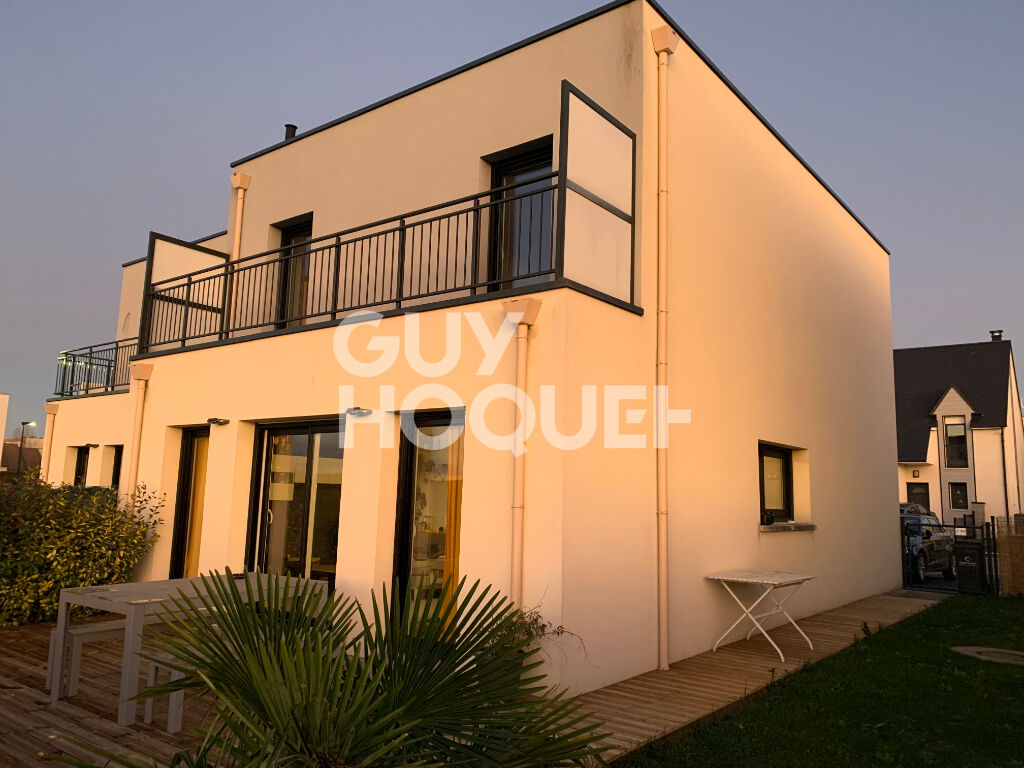 Maison contemporaine 4 chambres meublée