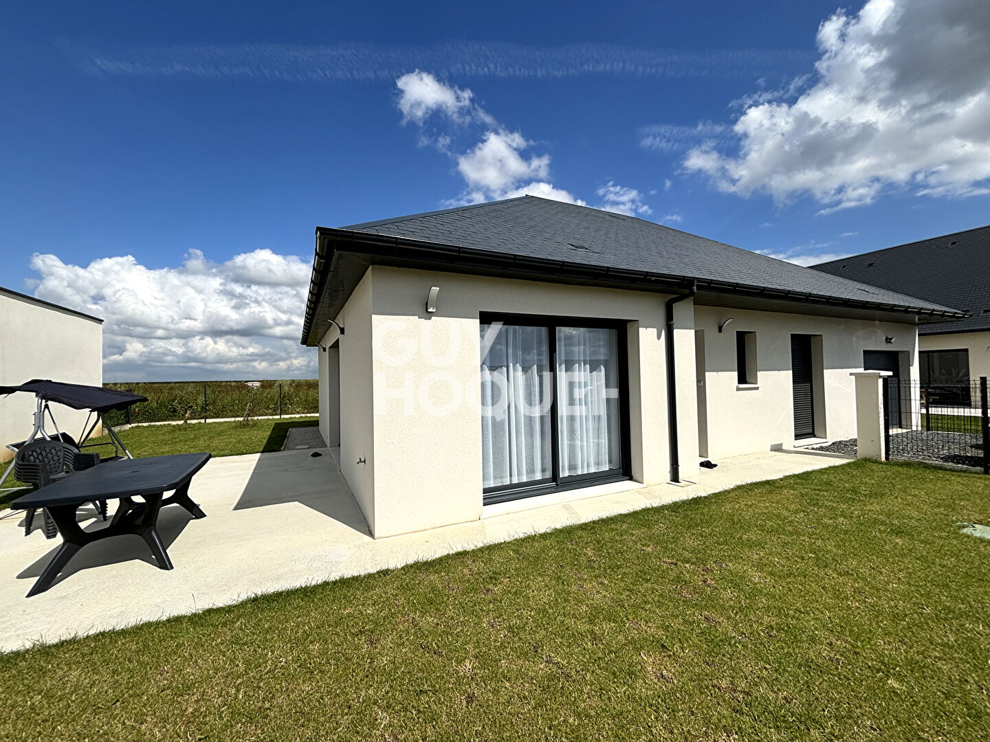 MAISON 4 PIÈCES AU CALME À EVRECY