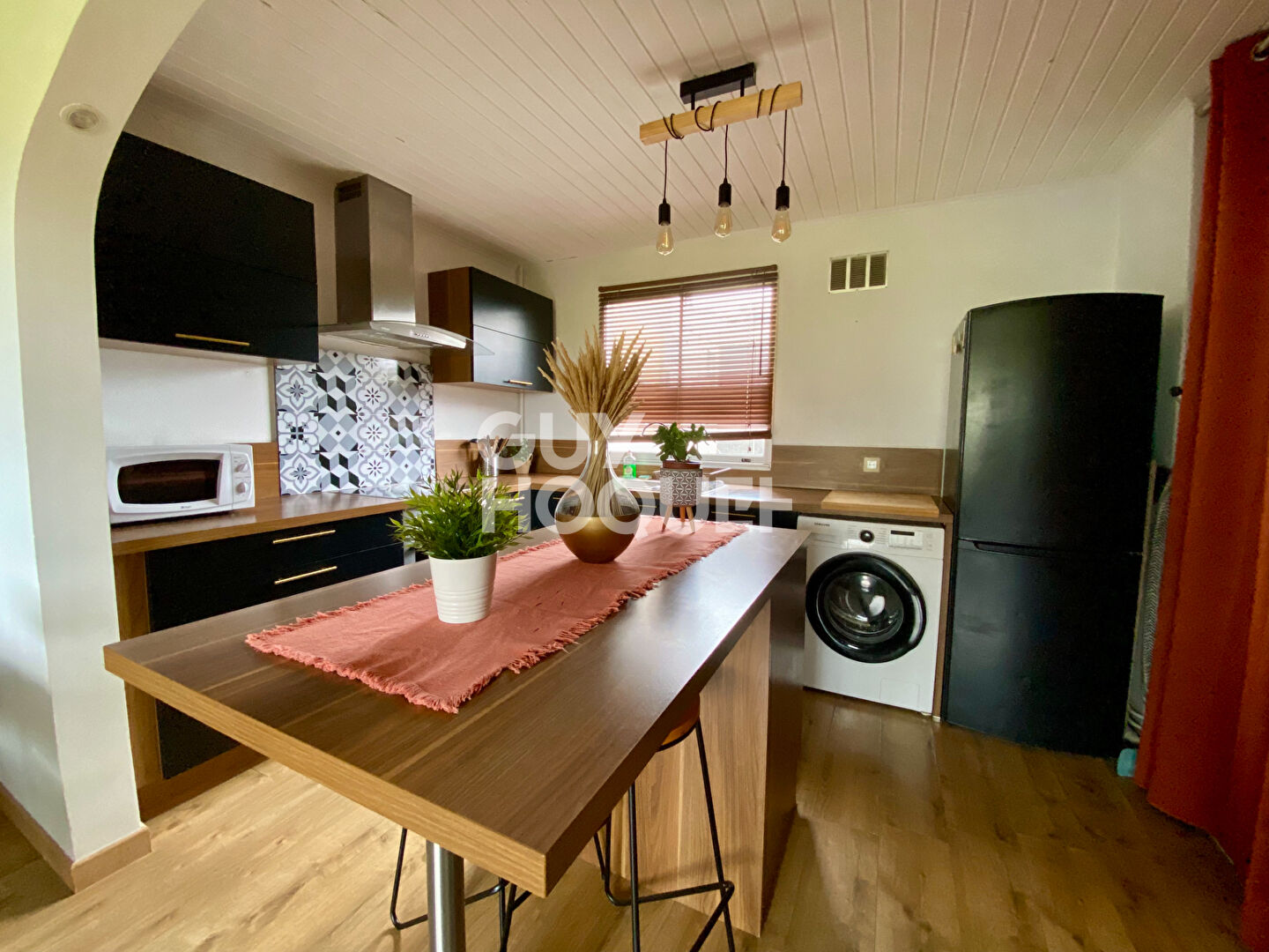 Appartement Herouville Saint Clair 2 pièce(s) 49.55 m2 meublé