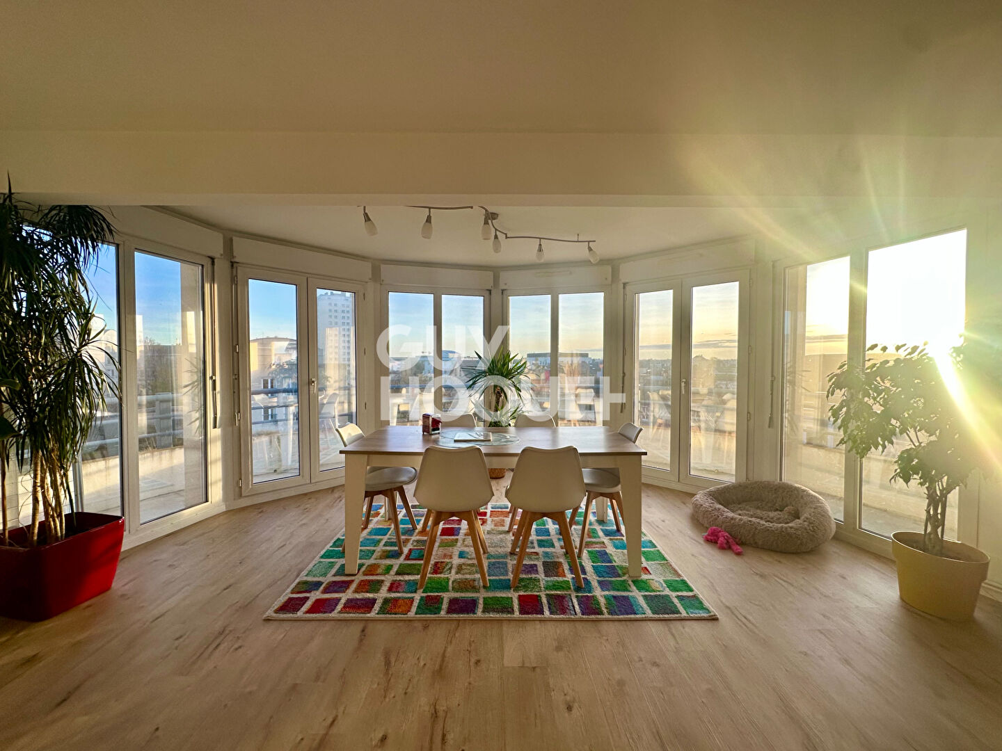 Appartement Caen 4 pièce(s) meublé de 91.43 m2