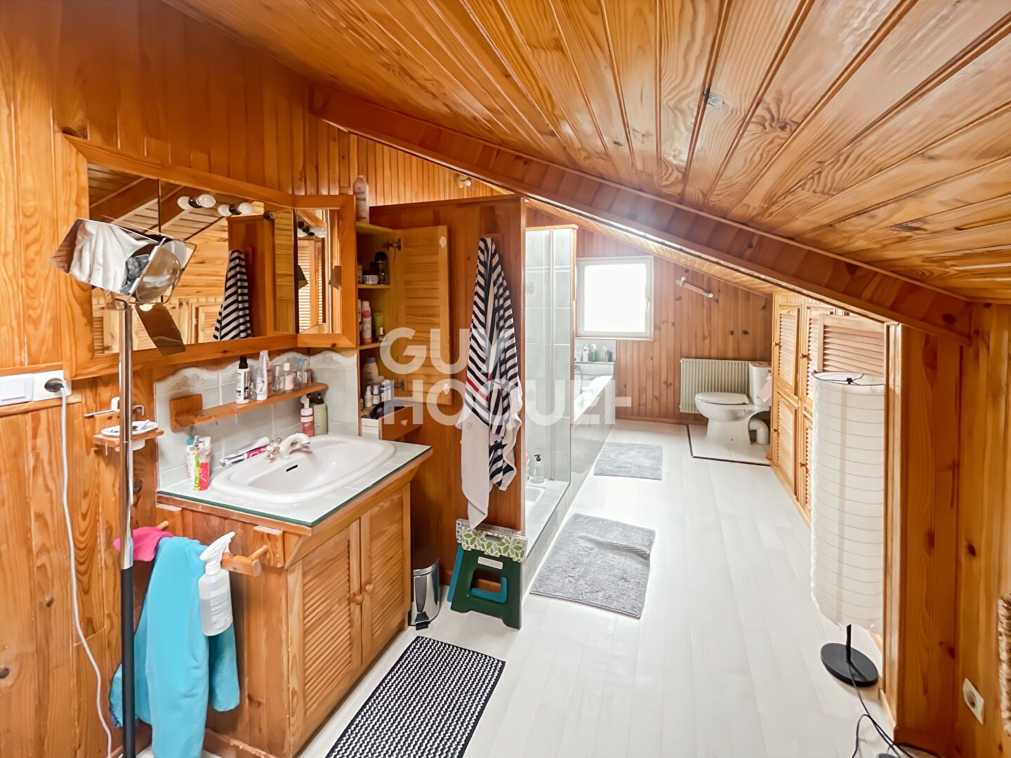 Maison Individuelle à  Barbery