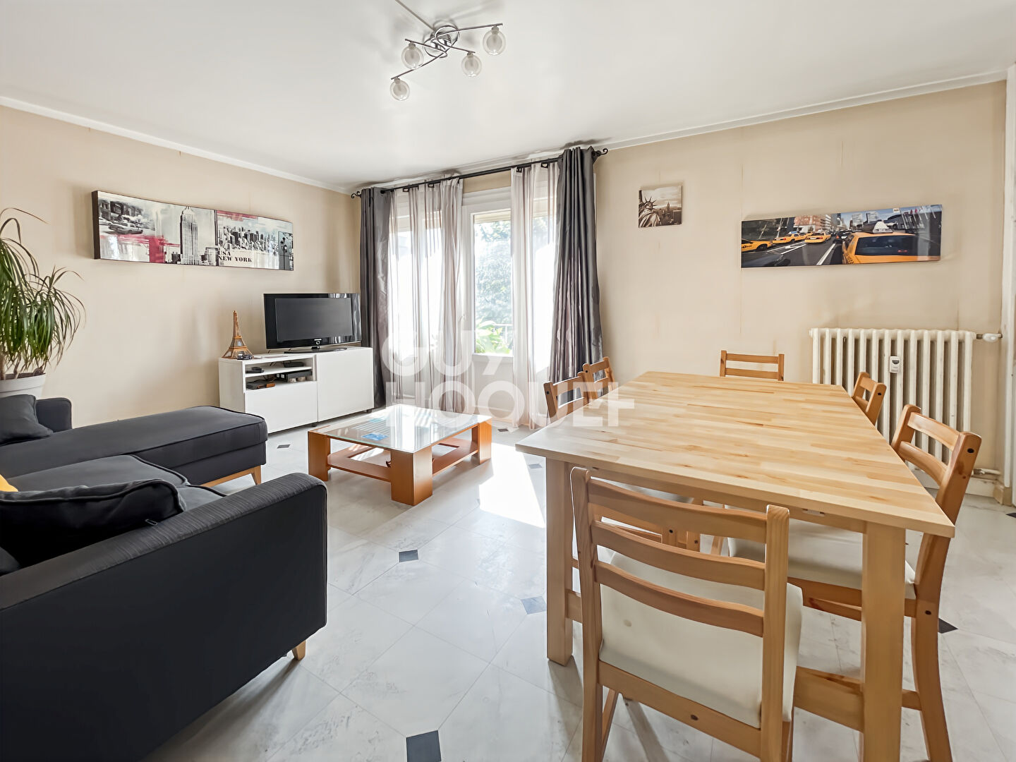 Appartement  3 pièces 72.38 m2