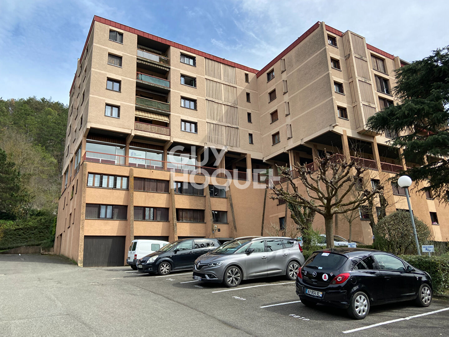 Appartement véranda avec garage, Cabessut