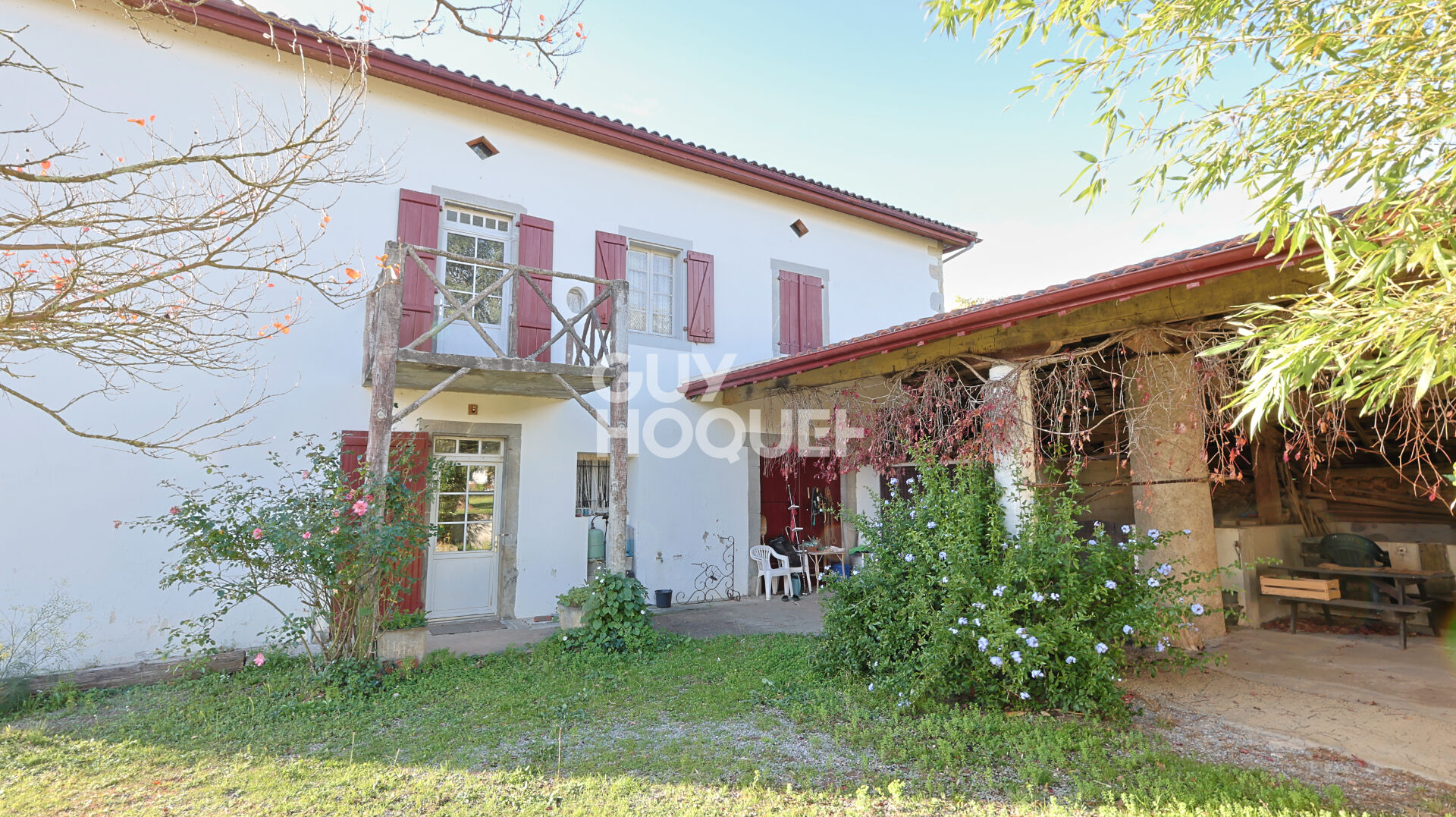 Maison de Maître au coeur du village d'Ossès