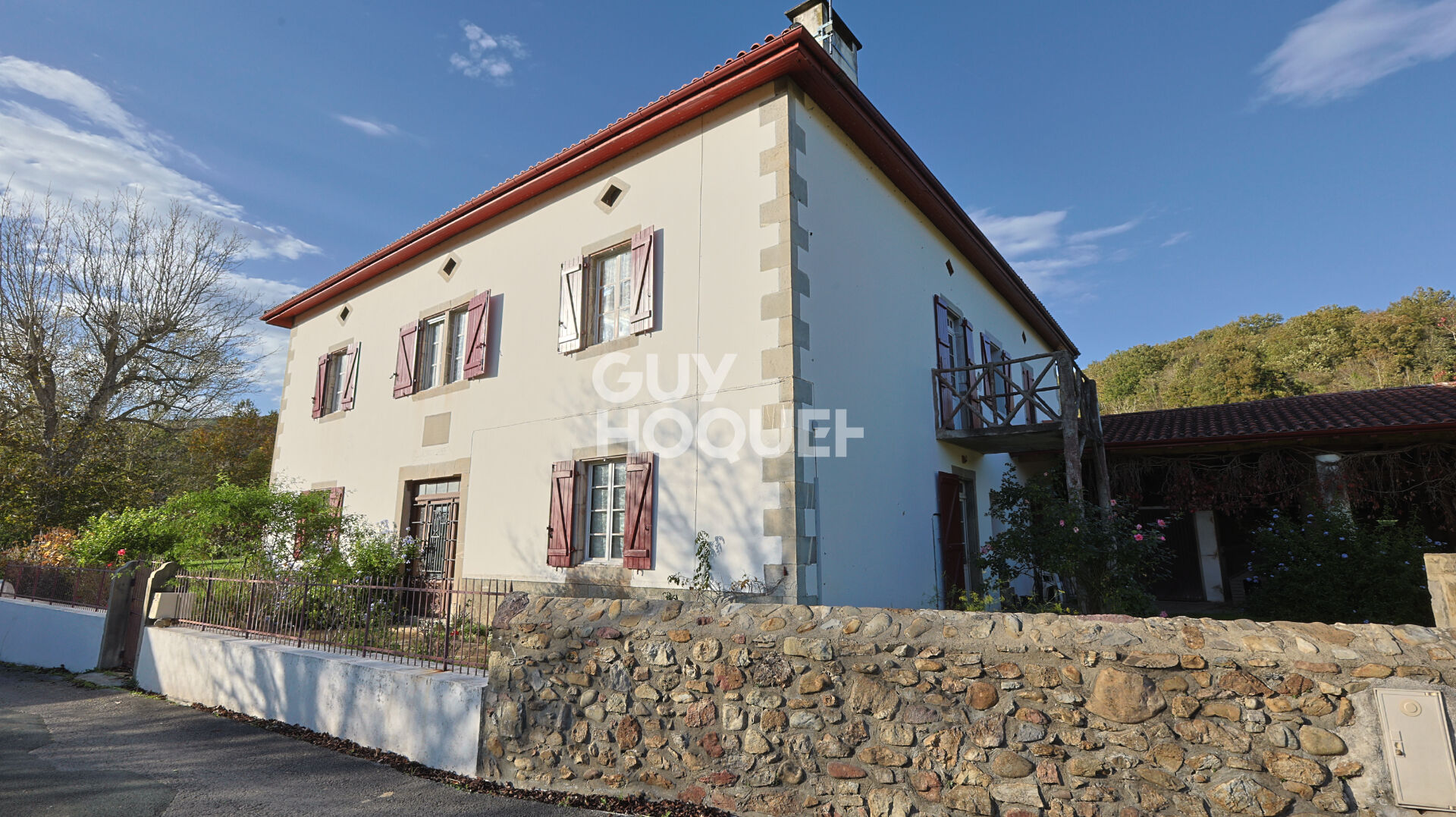 Maison de Maître au coeur du village d'Ossès