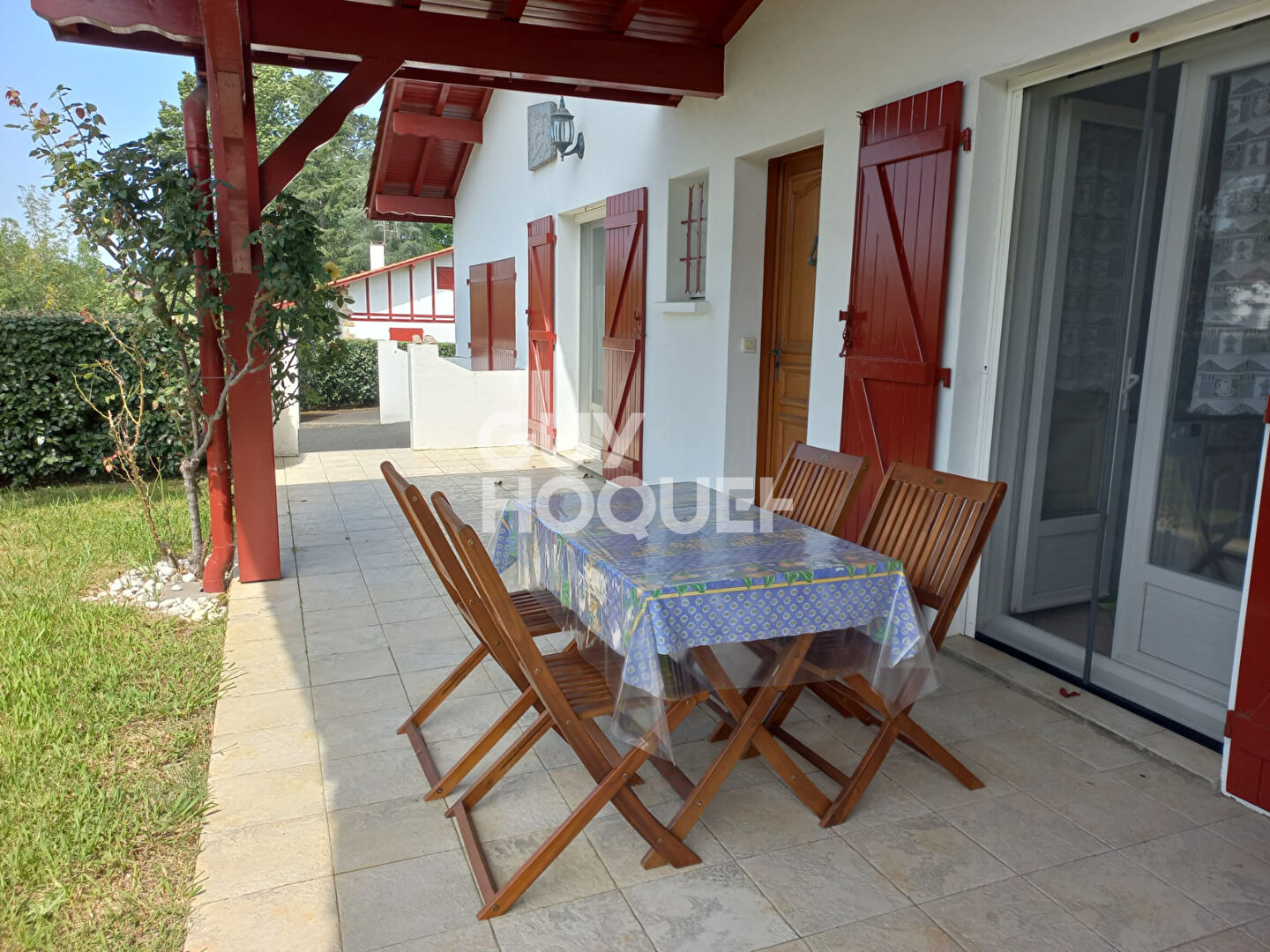 Maison Hasparren centre avec jardin et garage