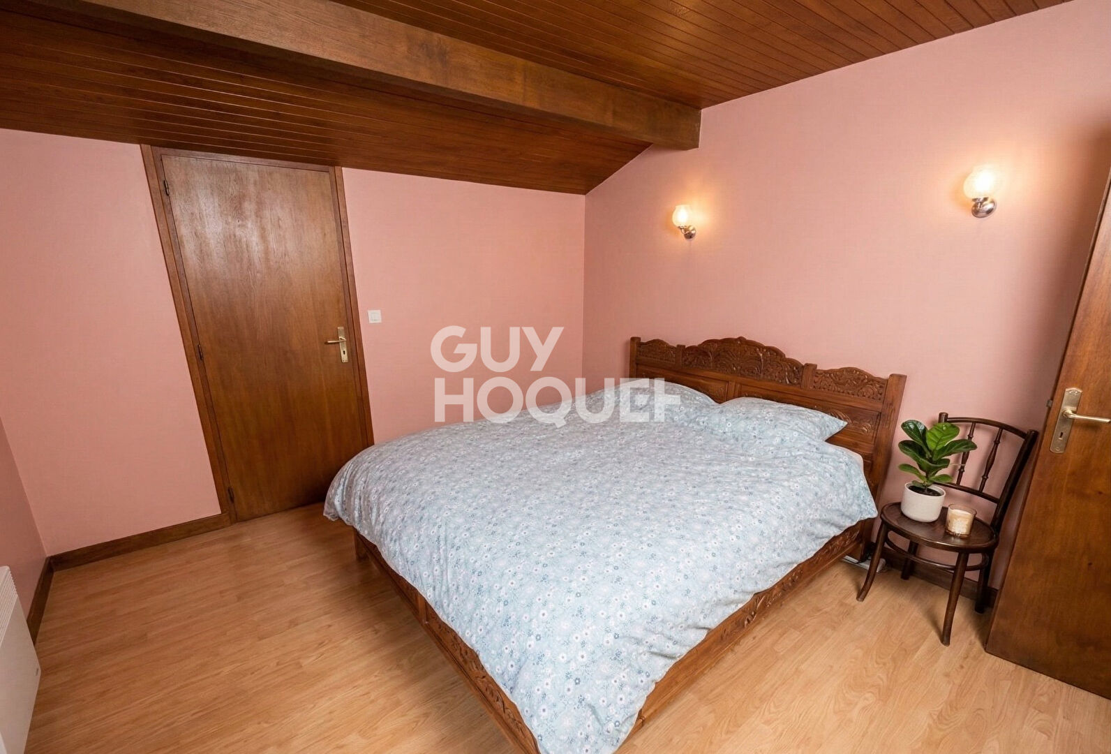 Maison Hasparren centre avec jardin et sous-sol